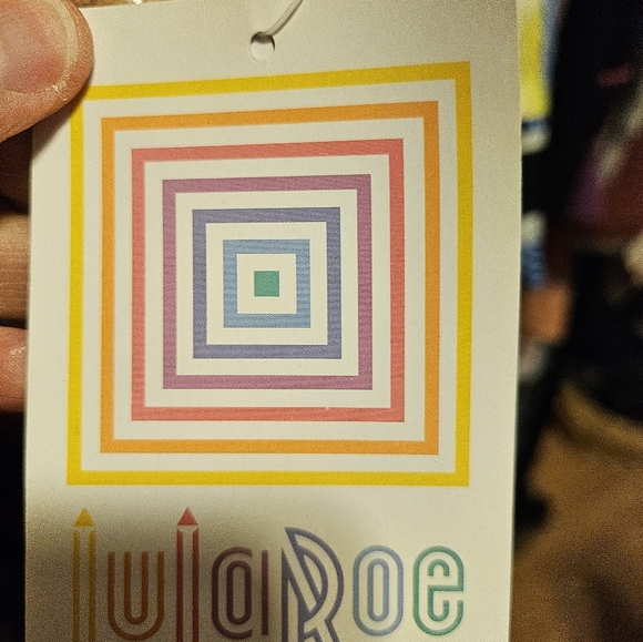 Lularoe Perfect T Size M NWT - Picture 6 of 7